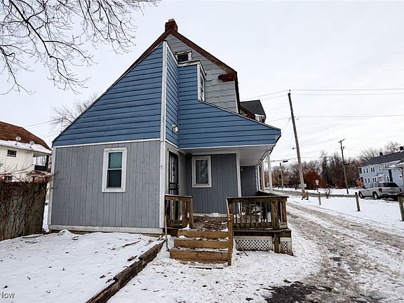 4th image of 3880 E 57th St