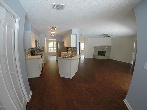 3rd image of 1568 Abe Ct