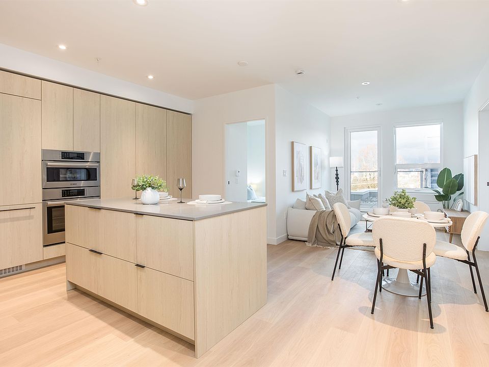 1st image of 2471 Saint George St #Penthouse 521