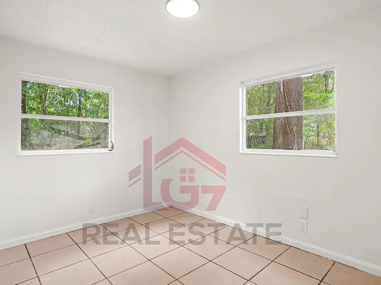 4112 Vassar Cir — Photo 24