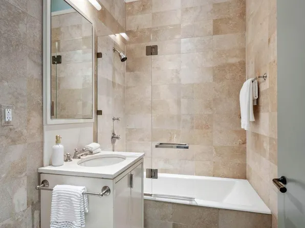 45 Walker Street image 22 of 24