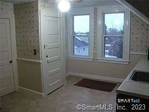 263 Roselle St #3 — Photo 5