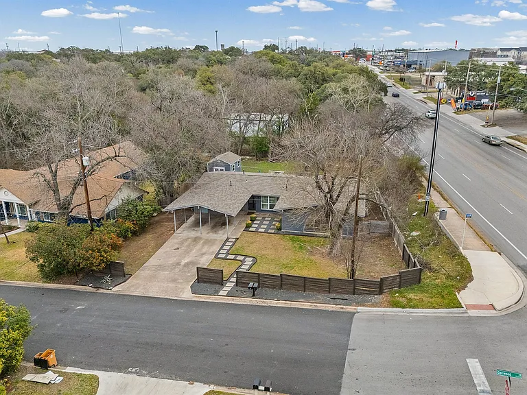 11301 Oakwood Dr #A — Photo 20
