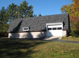 2204 Pinecrest Rd, Green Bay, WI 54313
