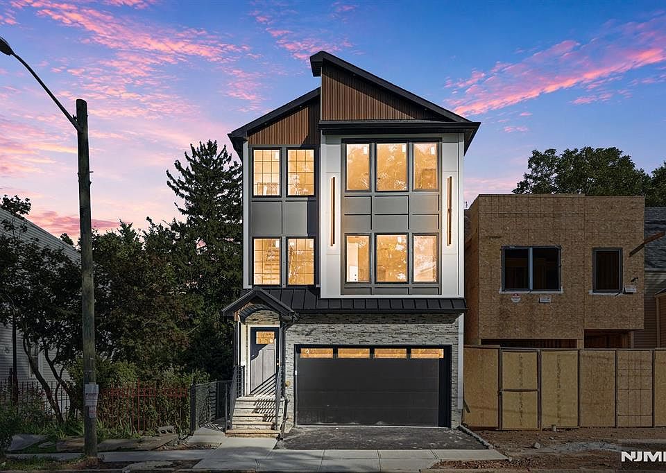 1st image of 92 Speedway Avenue