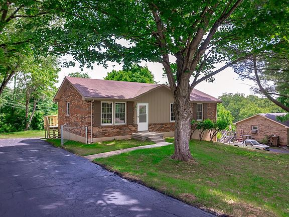 2nd image of 331 Crest Dr