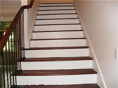 4th image of 1902 Roanwood Dr