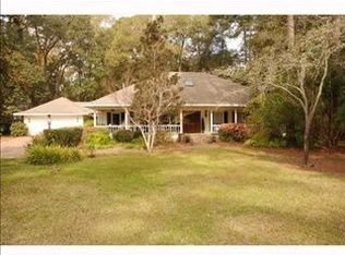 6 Chatuachee Xing, Savannah, GA 31411