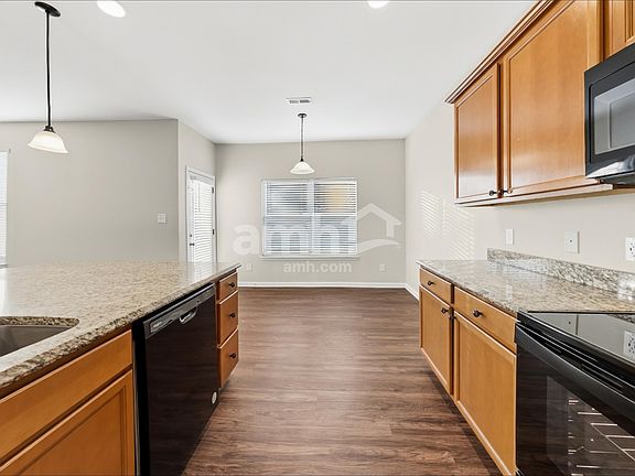 4th image of 113 Tannin Way