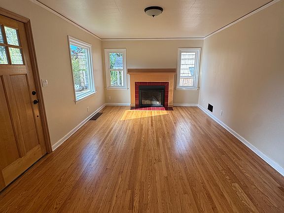 3rd image of 5516 NE 24th Ave
