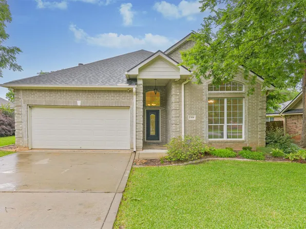 13118 Lazy Ln, Willis, TX 77318