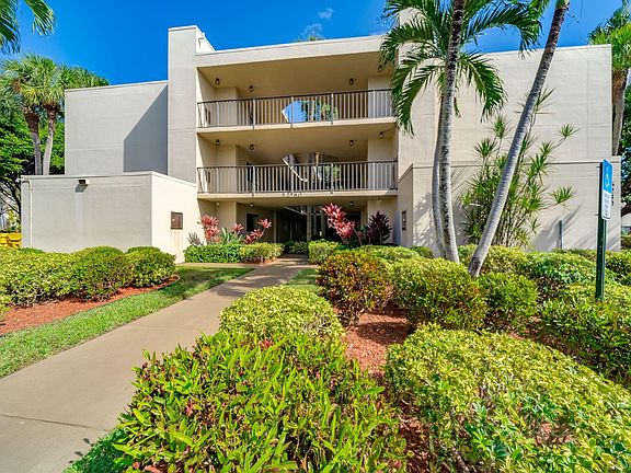 5th image of 5280 Las Verdes Circle #205