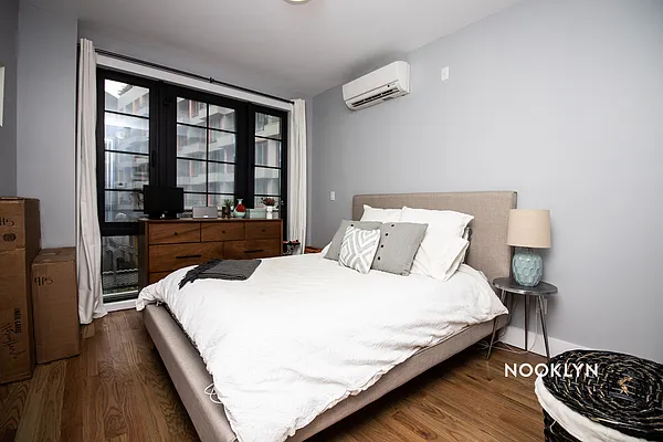 Rented by Nooklyn NYC LLC | media 91