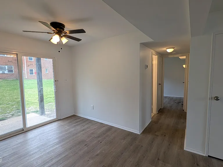 226 Sawmill Rd — Photo 21