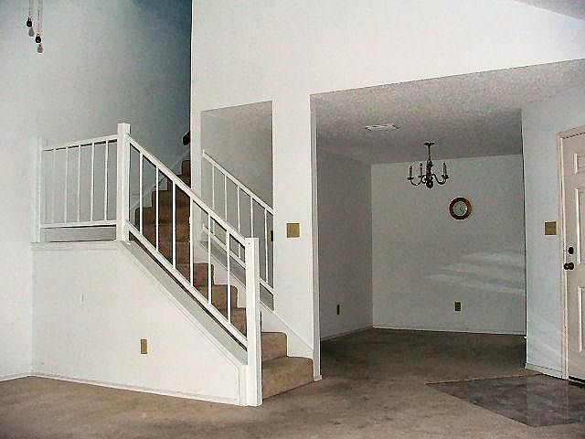 1st image of 2038 Mallard Dr