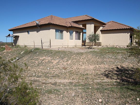 3rd image of 38342 W Culver St