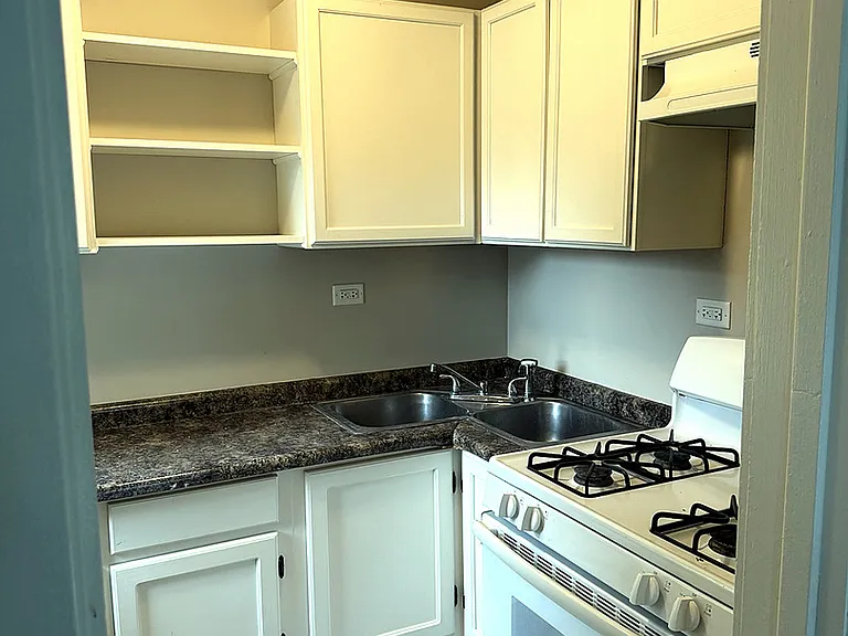 522 George Ave #2 — Photo 7
