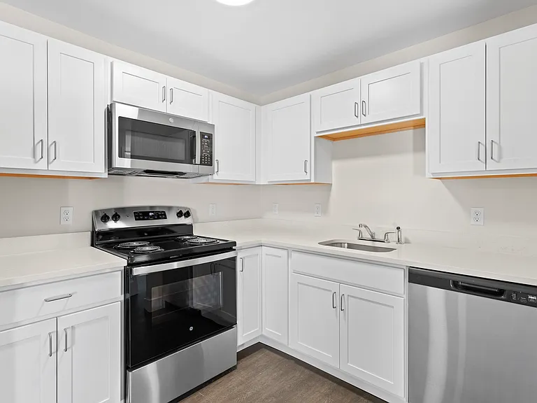 Granite Place — Photo 24