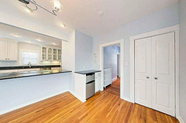 62 Roseneath Ave — Photo 14