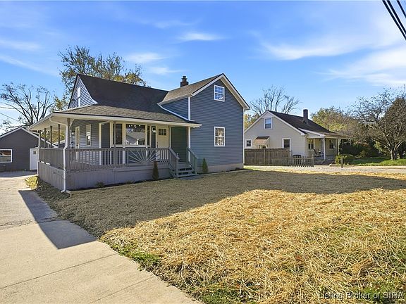3rd image of 1785 McDonald Lane