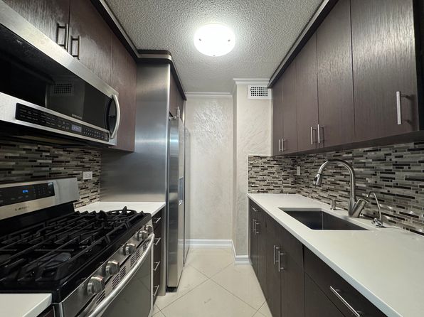 15038 Union Tpke APT 7G