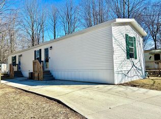 2393 Pajot Rd, Kawkawlin, MI 48631