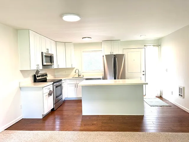 7929 196th St SW #3 — Photo 6