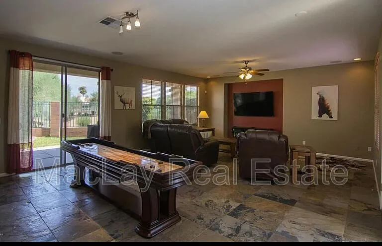 2290 N 135th Dr — Photo 6