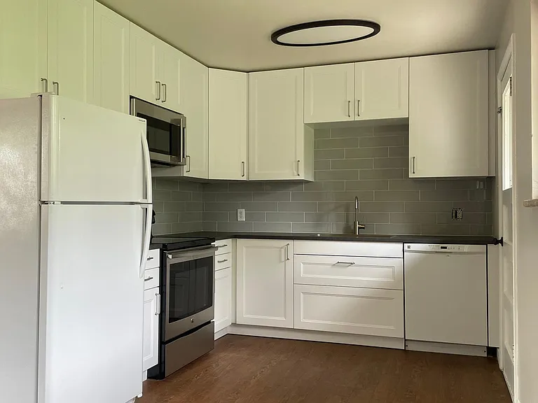 7352 W 3rd Ave — Photo 4