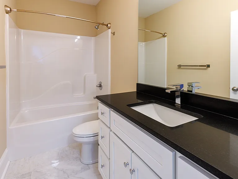 716 W Maxwell St #3 — Photo 14