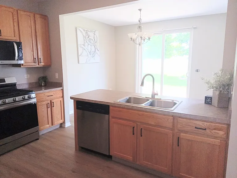 430 Legend Ln — Photo 6