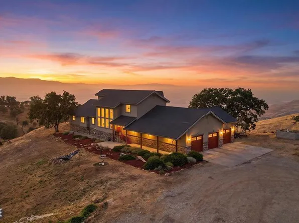 30951 Dapple Grey Ct, Tehachapi, CA 93561