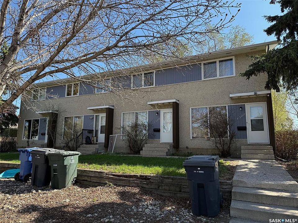 1st image of 1382 108th St