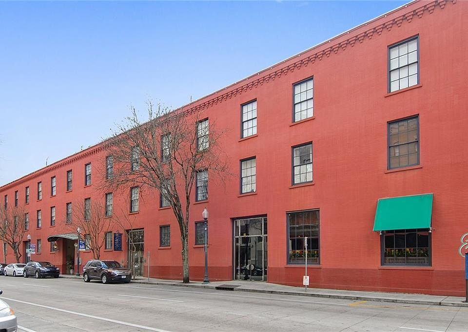 1st image of 330 Julia St APT 307