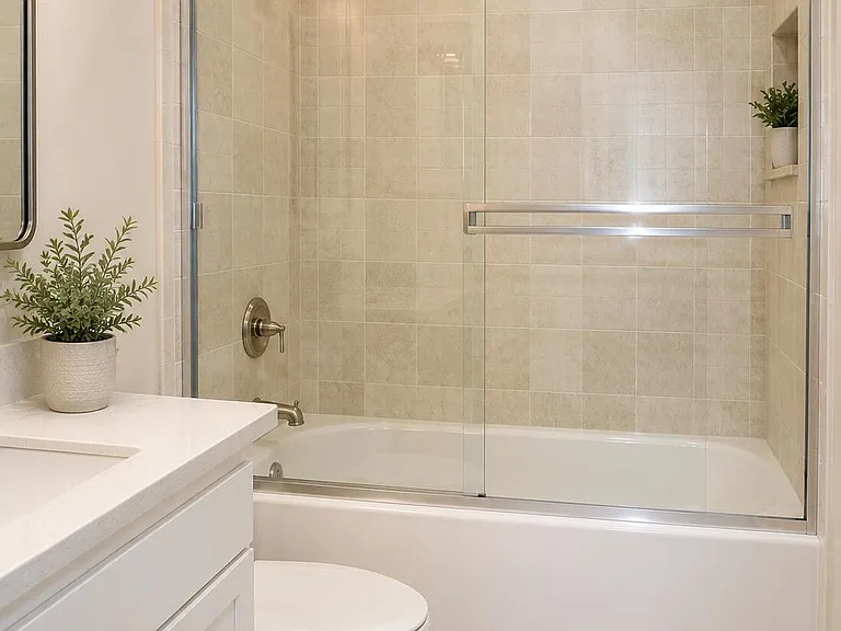 5104 N 32nd St #102 — Photo 7