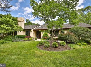 12 Springhouse Ln, Blue Bell, PA 19422