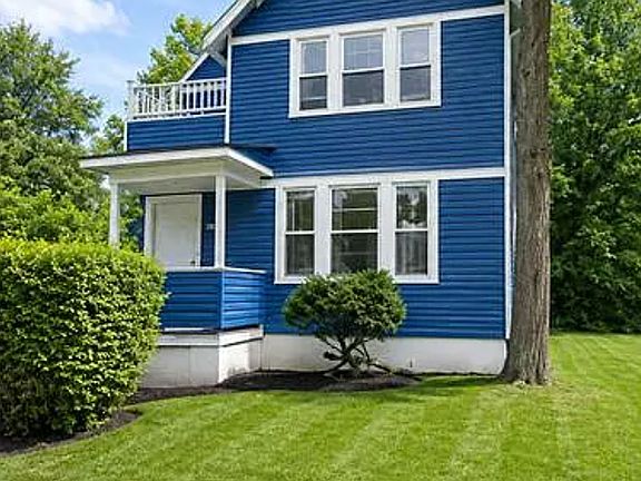 5th image of 1084 E 74th St