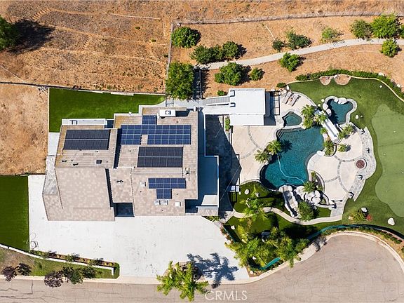 3rd image of 3 Windy Rdg