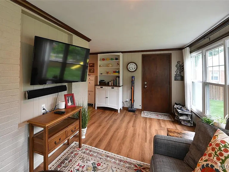 342 Greenleaf Dr — Photo 23