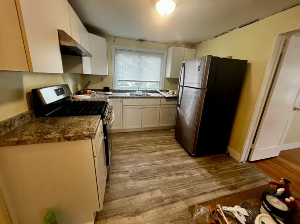 84 Chittick Rd #2, Hyde Park, MA 02136