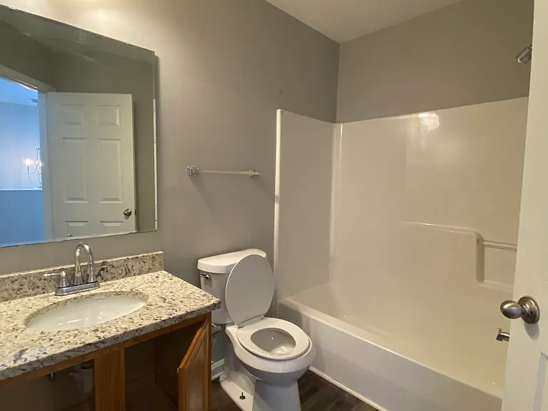505 Avent Ferry Rd — Photo 9