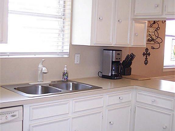 KITCHEN UPDATED 2003
