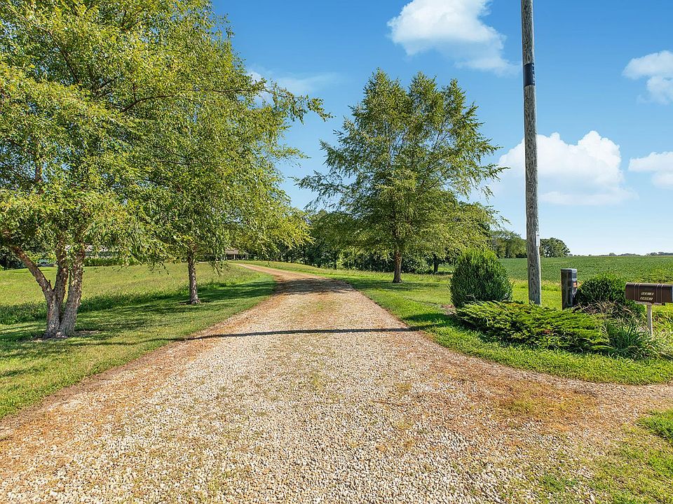 24061 Grange Hall Rd, Jerseyville, IL 62052 MLS 23050031 Zillow