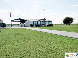 636 Midway Rd S, Inez, TX 77968