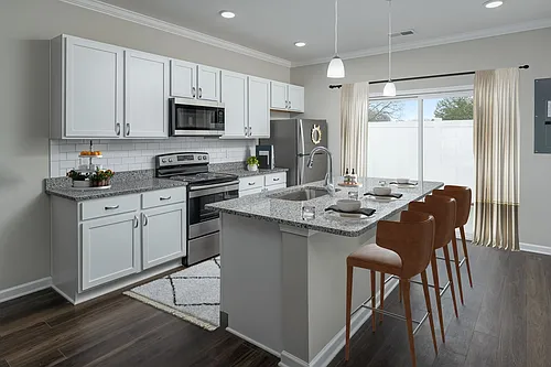 Edgewood Condos Photo 1 Edgewood Condos Photo 1