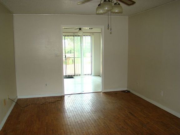 Living room to kitchen