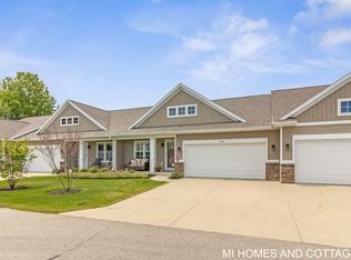 2967 Loganberry #39, Holland, MI 49424