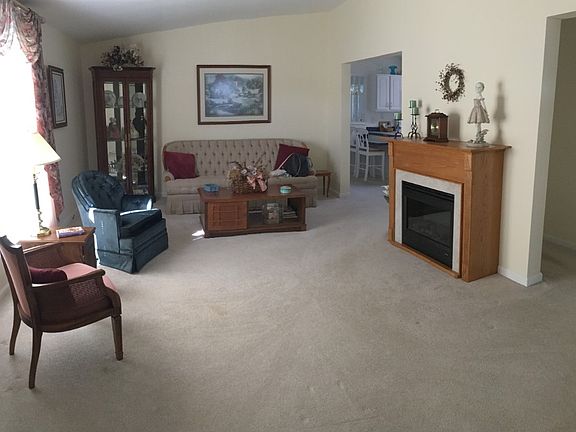 2nd image of 14 Retirement Dr