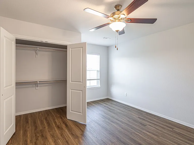 Now Leasing: 2,3, & 4-Bedroom Duplexes at Woodward Park with Attached GarageApply Today! — Photo 37