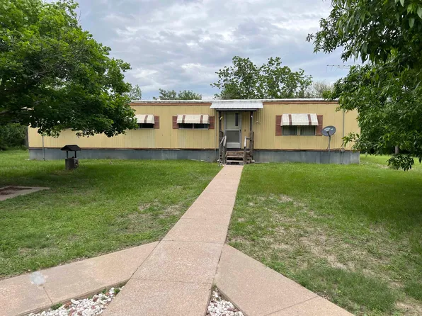 2016 S COBLE ROAD, Hershey, NE 69143